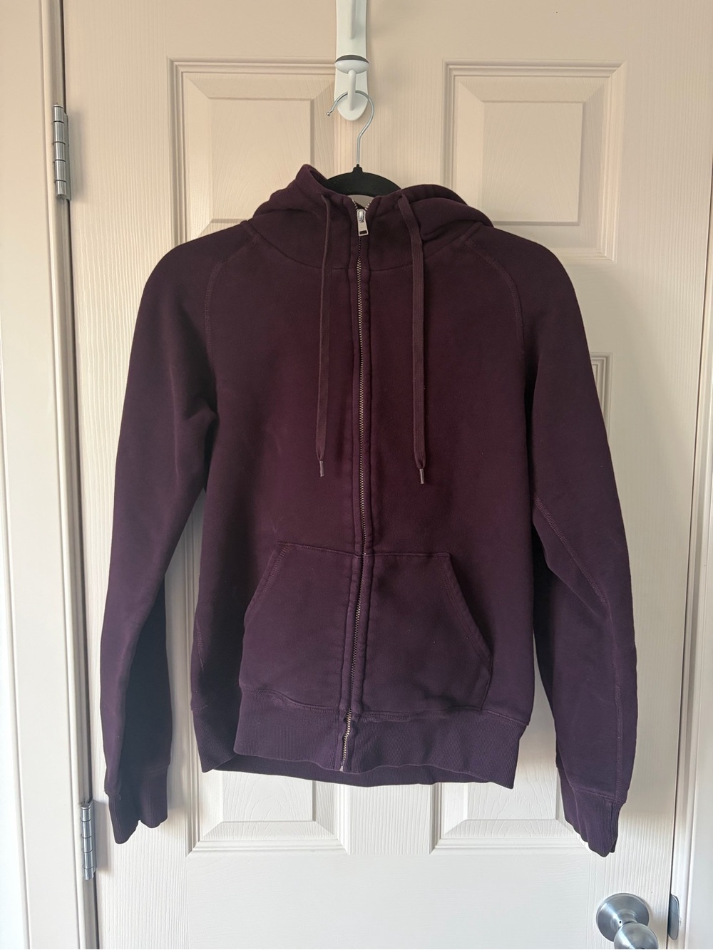 🍁 TNA - Size Medium - Purple Zip Up Hoodie